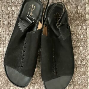 Clarks Black Open-Toe Leather Slingback Sandals